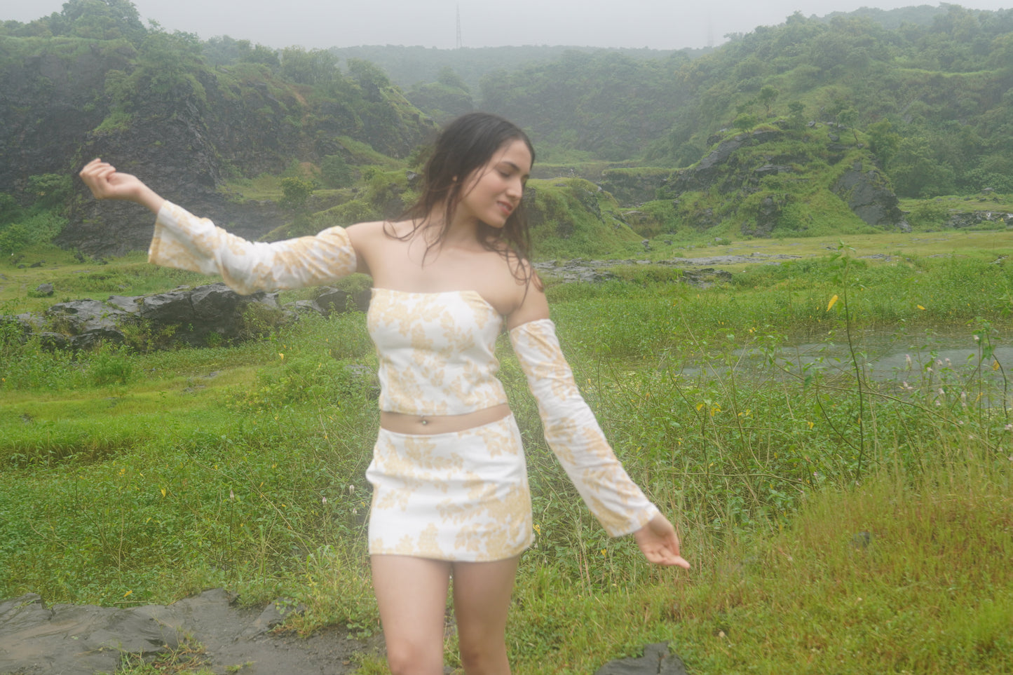 Yellow printed skirt